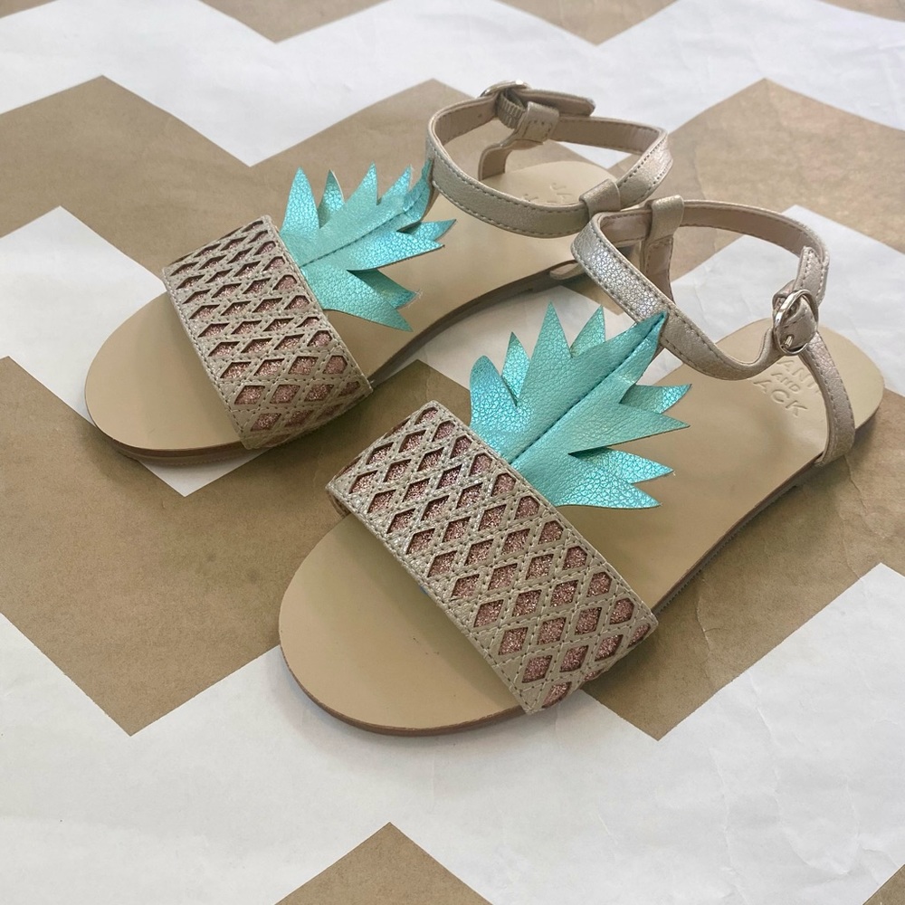 Janie and Jack 🍍 sandals